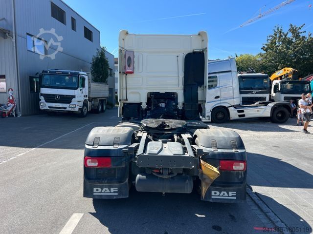 Standardni traktor jedinica DAF XF510 6x2