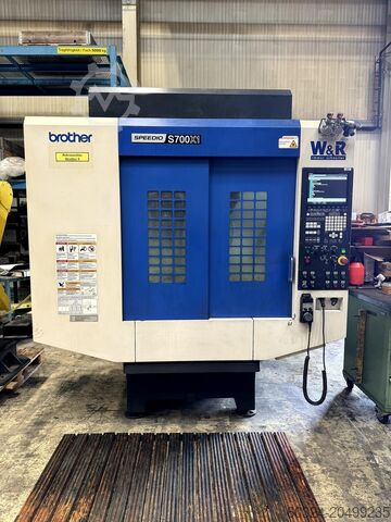 CNC 머시닝 센터 BROTHER Speedio S700X1