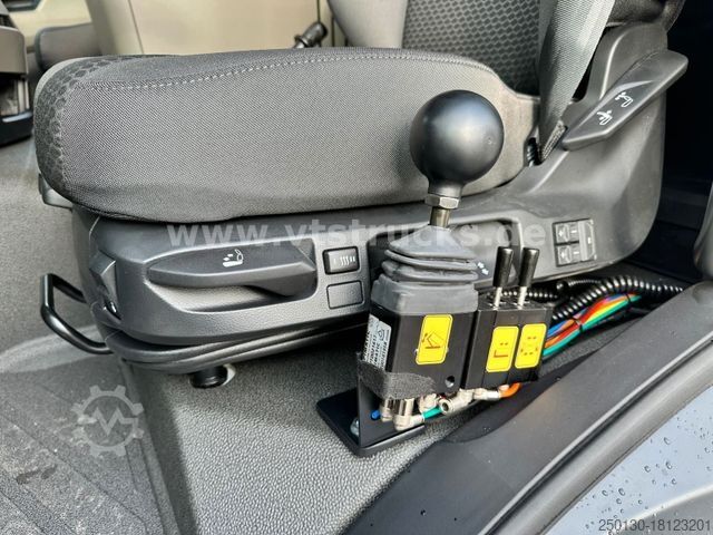 Kamion me krah të lëvizshëm për kontejnerë MAN TGS 33.480 6x6 BL HYVA-Abrollkipper *NEU*