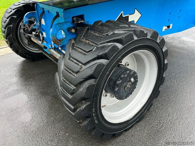 телескопическая рабочая платформа JLG 860SJ