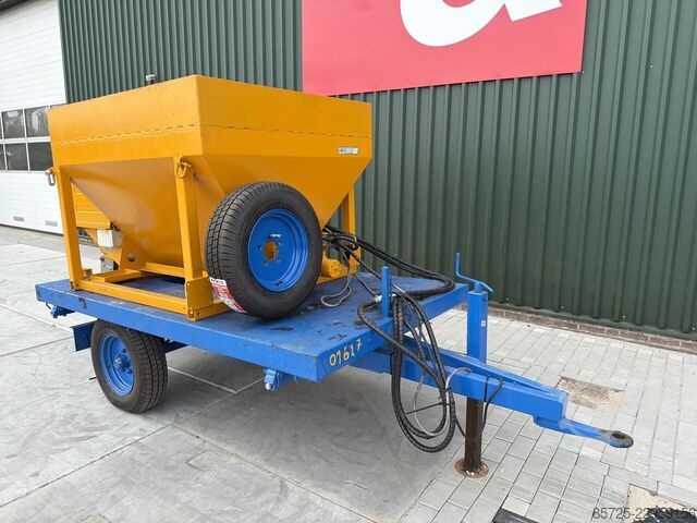 Spreader  