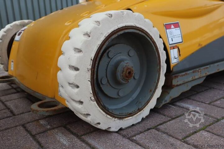 Articulated boom lift Haulotte STAR 10 Electric, 10m Working Height, 3m Reach, 20