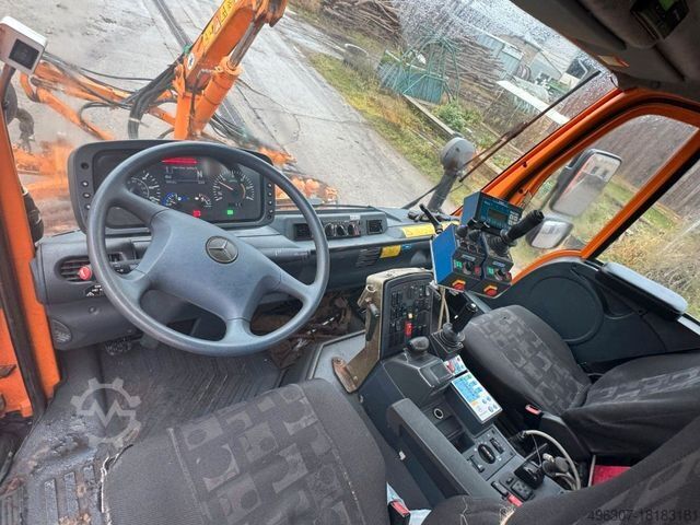 Tresidig tippbil MERCEDES-BENZ Unimog U400