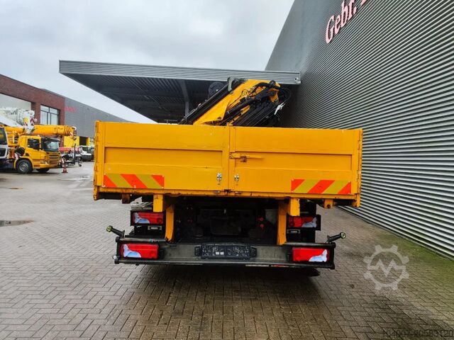 Camión grúa Palfinger PK 85002 Jip Winch MAN TGA 35.480 8x4