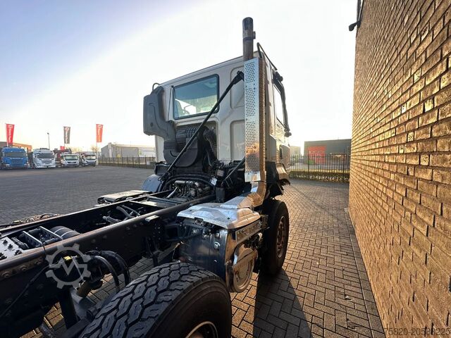 Chassis met cabine DAF CF 530 8X4 CHASSIS CAB  SCHADE/UNFALL/DAMAGE