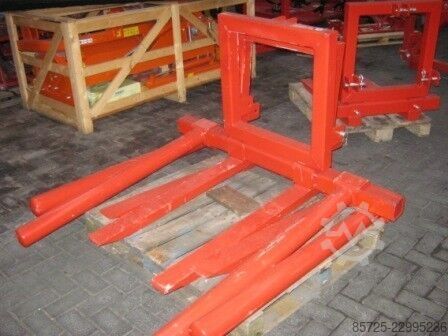 콤비 베일 캐리어 및 팔레트 포크  Combi balendrager en palletvork