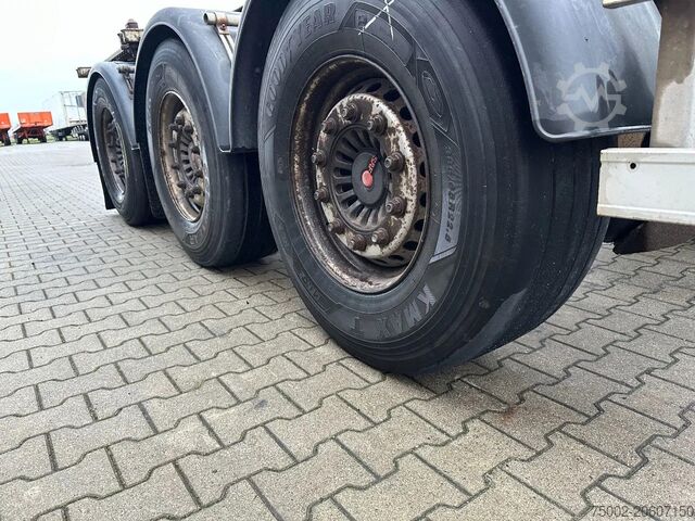 Transporte de contentores TURBO'S HOET 20FT/30FT, ADR (FL, AT), empty weight: 3.720kg,...