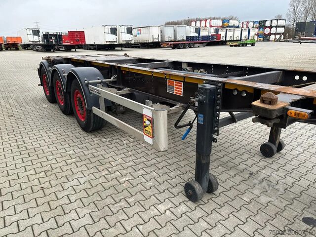 Container transportation Burg 20FT ADR (EX/II, EX/III, FL, AT) Chassis, Leerg...