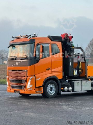 Żuraw samochodowy VOLVO FH 510 8x2 Palfinger Lift+Lenk Voll LUFT