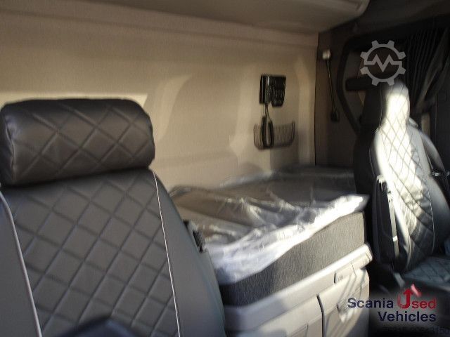 Standardni vlačilec Scania S 560 - 6x2/4 - 70 TO ZGG - HIGHLINE - ALCOA