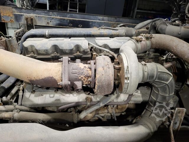 Estándar-SZM Renault AE 440 Magnum E-tech (POUR PIECES / PROBLEM MOT...