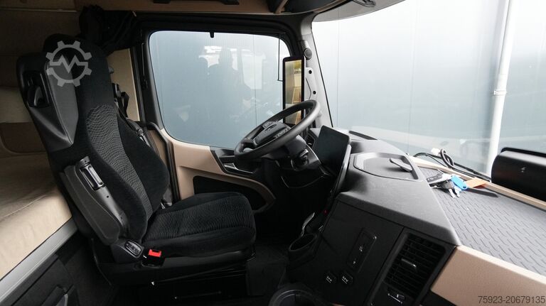 Estándar-SZM Mercedes-Benz ACTROS 1945 GIGASPACE 727.600KM