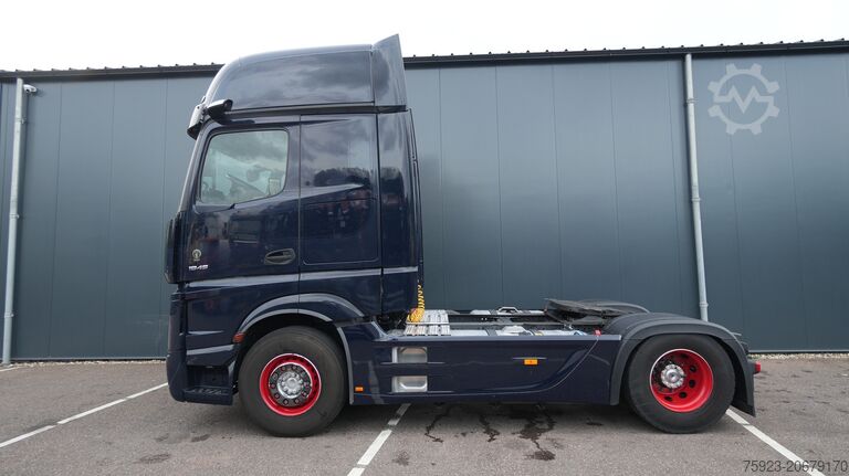 Estándar-SZM Mercedes-Benz ACTROS 1945 GIGASPACE 709.200KM