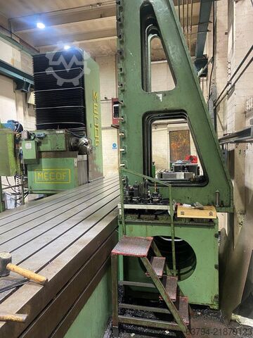 Máy phay giường Mecof Mecof CNC Bed Type Milling Machine x 900