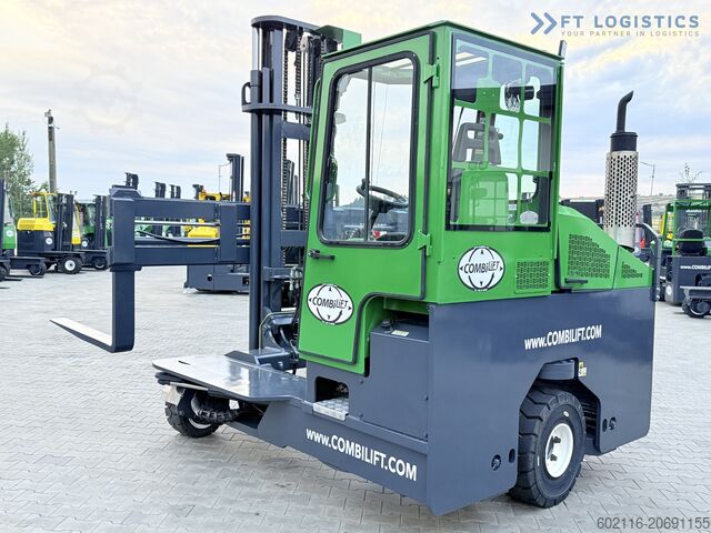 Empilhadeira de quatro direções Combilift C4500 DIESEL DUPLEX WIDE FORK POSITIONER