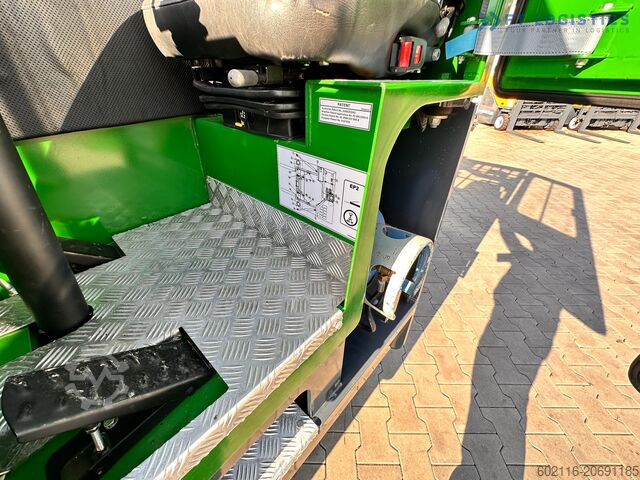 Carretilla elevadora de 4 vías Combilift C4000 / TRIPLEX / 4900MM / GAS