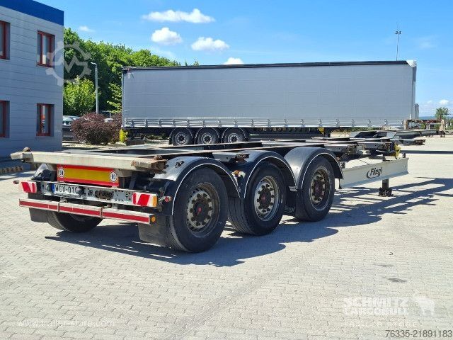 Полуремарке Fliegl Containerchassis Standard