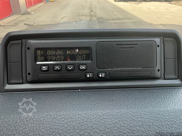 Ван с висока покривка MAN 3.180 TGE 4x4 Neuwagen Mixto 7 Sitzer
