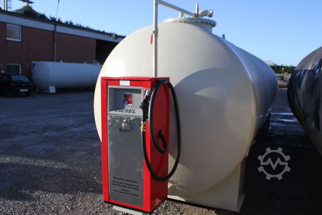 Tank installation fuel tank oil tank