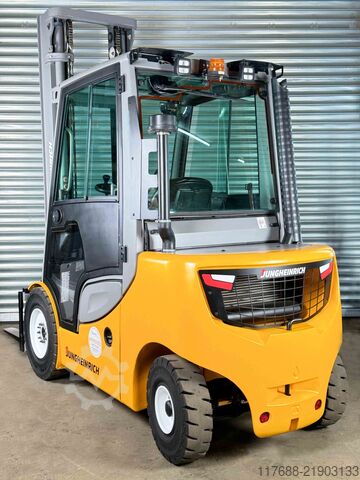 Dizelski čelni nakladalnik Jungheinrich DFG 550s - Service Neu - Klima+ Heizung - VW Motor