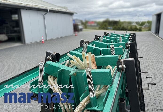 Doppelseitige Trapez-Pneumatikpresse TECH-FA 