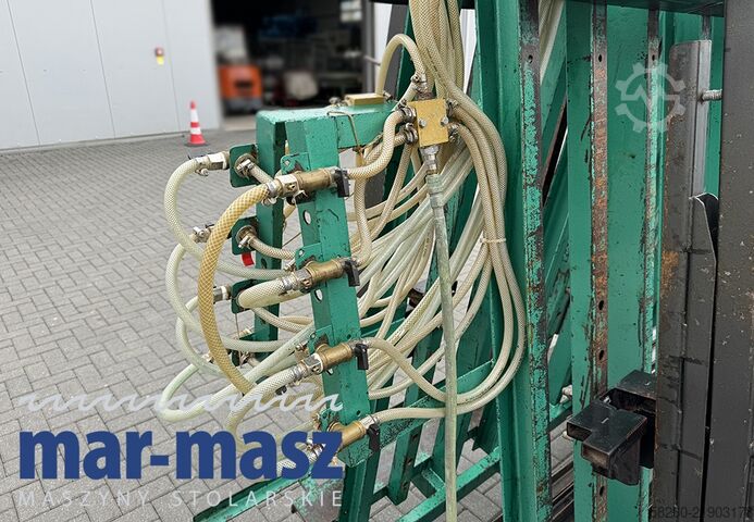 Doppelseitige Trapez-Pneumatikpresse TECH-FA 