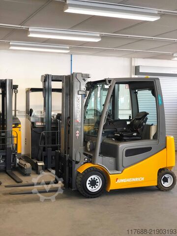 Elektro 4-Rad Jungheinrich EFG 430ks. - Service Neu - Batterie 82% - Garantie