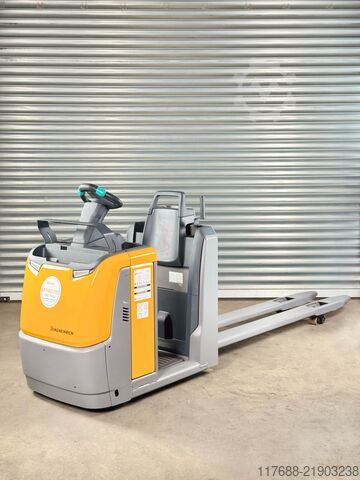 Horizontal order picker Jungheinrich ECE 225 XL - Service Neu - große Batterie 85%