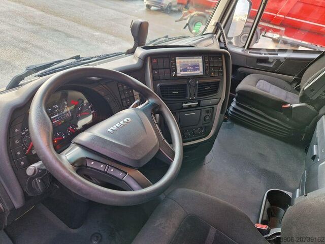 стандартний тракторний агрегат Iveco Stralis