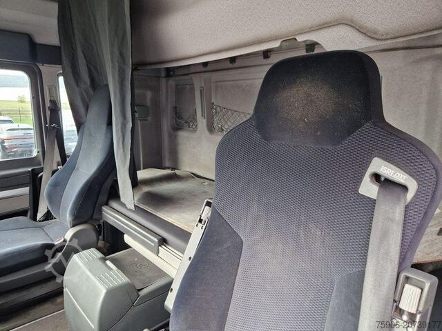 стандартний тракторний агрегат MAN TGX