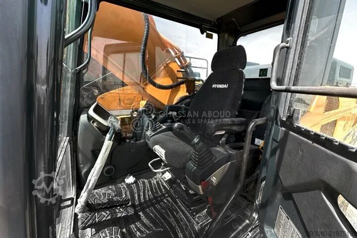 Ερπυστριοφόρος εκσκαφέας Hyundai HX480 Crawler Excavator (Used)