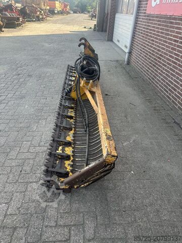 Mobile excavator  Maaikorf - Gebruikt