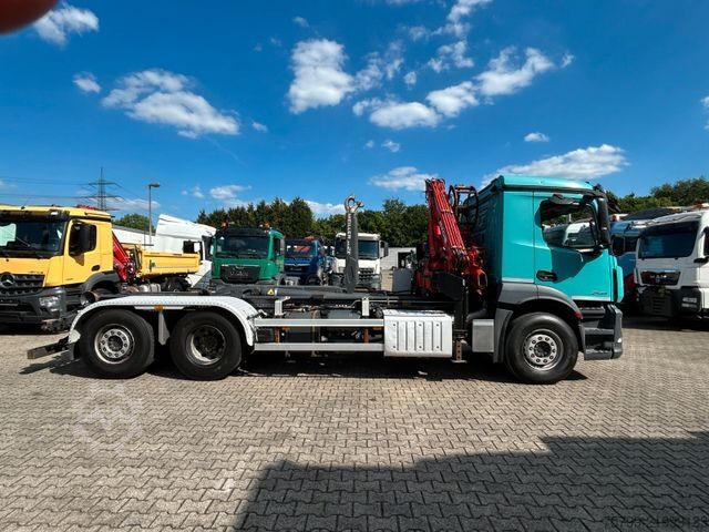 Abrollkipper MERCEDES-BENZ 2543 Meiller Abroller +MKG HLK76A2 Kran +Greifer