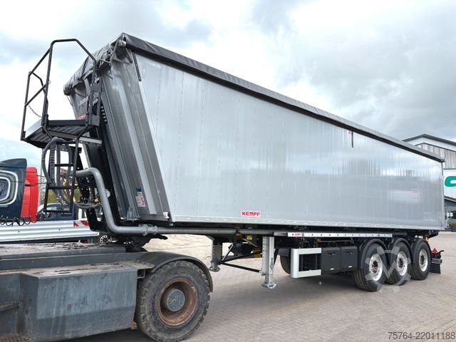Напівпричіп силос KEMPF 54 m³ Kempf Kipper/Futter/Getreide/Schleuse/Silo