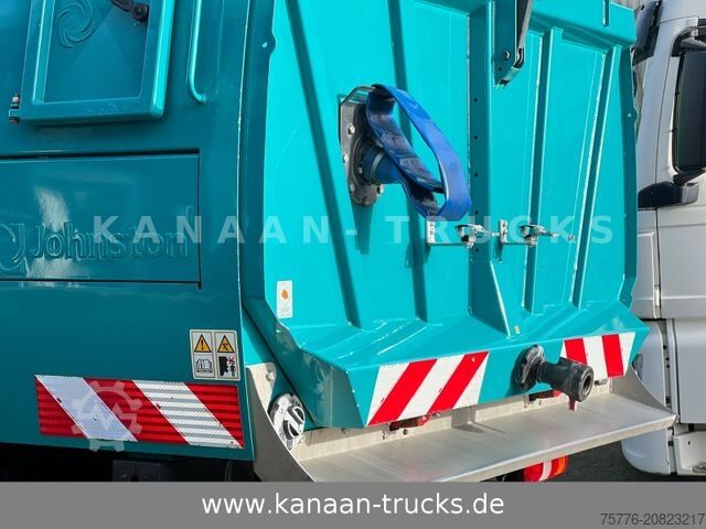 Vejfejemaskine MERCEDES-BENZ 1324 Atego Johnston  VT652   120TKM  Euro6b
