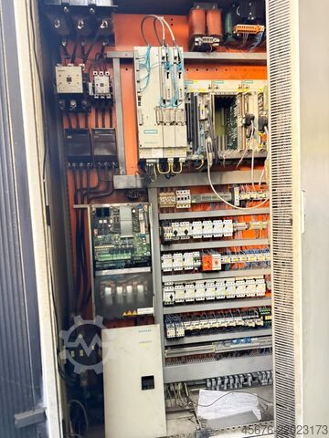 מחרטת קרוסלת CNC SCHIESS FRORIEP DKE 180