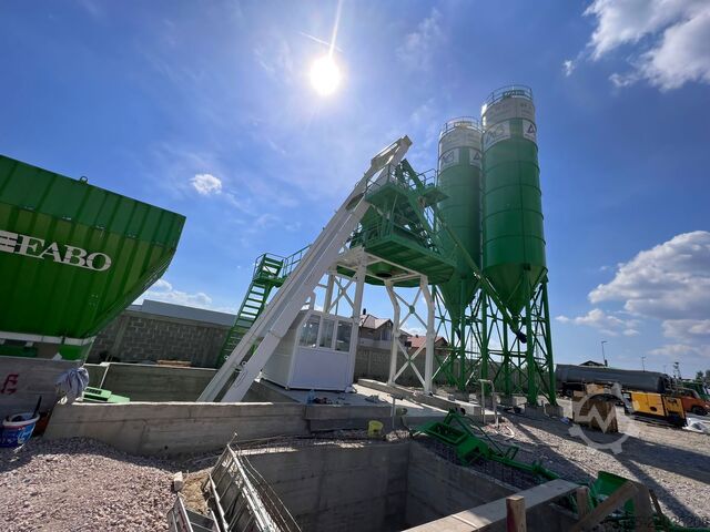 מפעל ערבוב בטון / מפעל בטון FABO Concrete Batching Plant 110 m3 Compact Concrete Batching Plant
