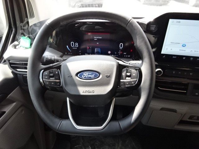 Mikroautobuss FORD Tourneo Custom 320L2 Titanium 4x4 AHK Stndhz Kam