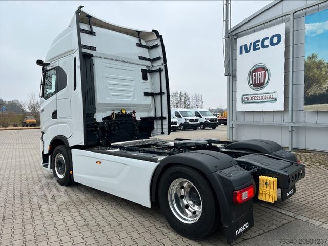 Tractor estándar IVECO AS440S50T/P *Sattelzugmaschine*MY24*S-Way