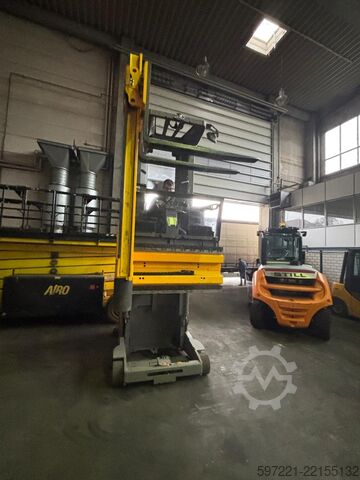 Autocarri snodati / VNA (Carrelli elevatori per corsie molto strette) Jungheinrich EKX 410 Schienengeführt mit PSA