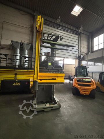 Autocarri snodati / VNA (Carrelli elevatori per corsie molto strette) Jungheinrich EKX 410 Schienengeführt mit PSA
