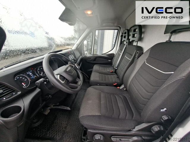 Furgoneta pick-up IVECO Daily 70C18A8 mit neuer Pritsche 6200 x