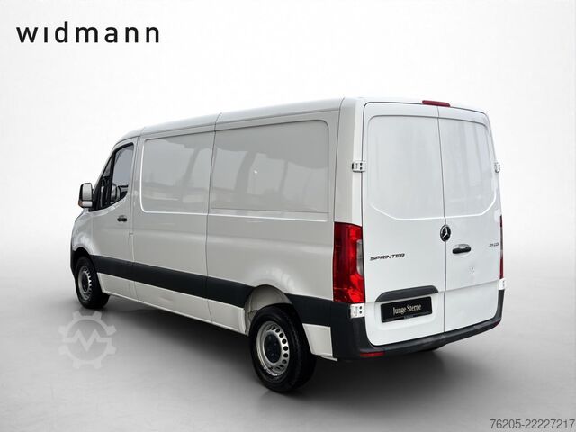Panel van Mercedes-Benz Sprinter 211 CDI Kasten Standard