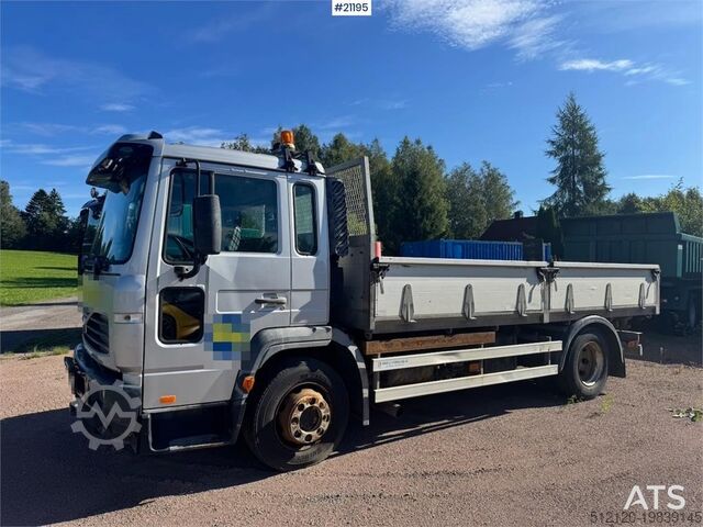 Avfallsbil Volvo FL250 Truck.