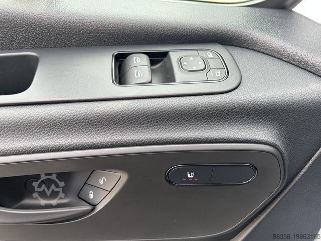 Furgon blaszak MERCEDES-BENZ Sprinter 317 CDI KA L3H2 Navi Kamera 93L-Tank ..