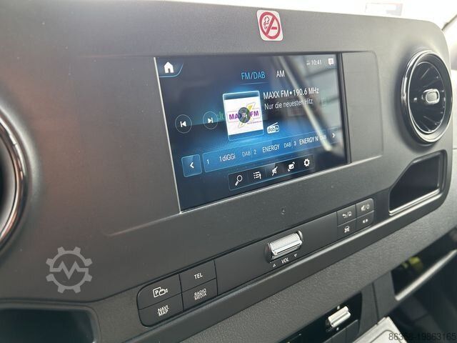 Furgoneta MERCEDES-BENZ Sprinter 317 CDI KA L3H2 Navi Kamera 93L-Tank ..