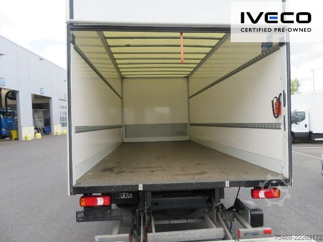 बॉक्स वैन IVECO 70C18HA8