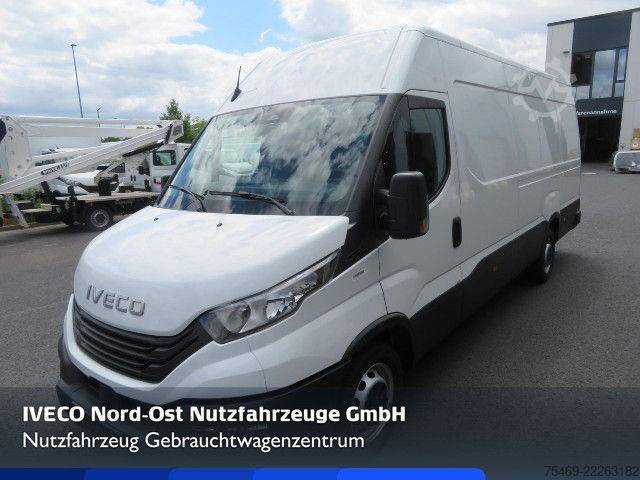 ऊंची छत वाली वैन IVECO 35S16V