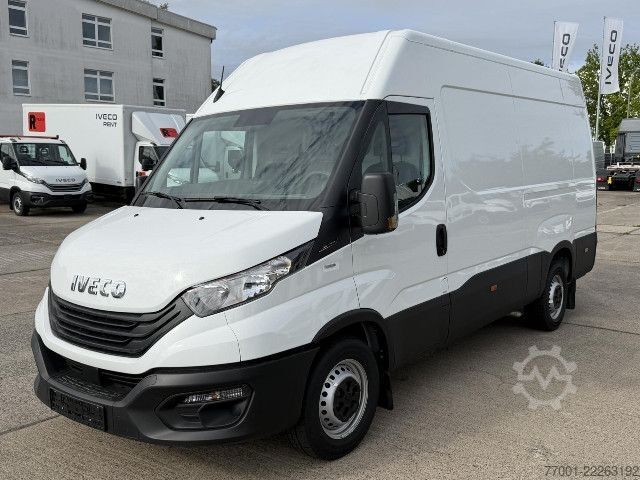 पैनल वैन IVECO 35S16V Klima / Radio / PDC