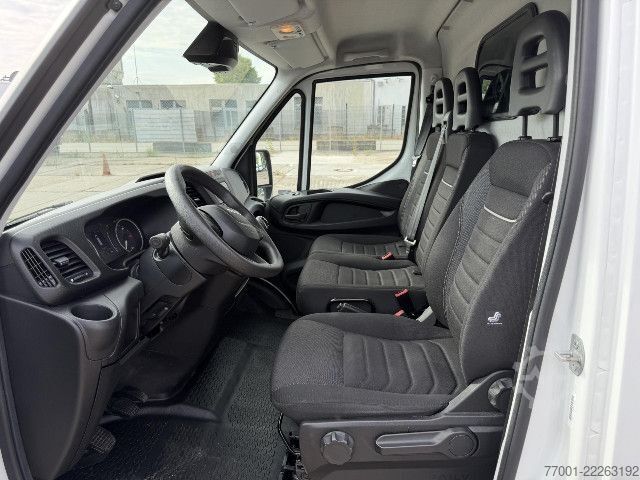 पैनल वैन IVECO 35S16V Klima / Radio / PDC